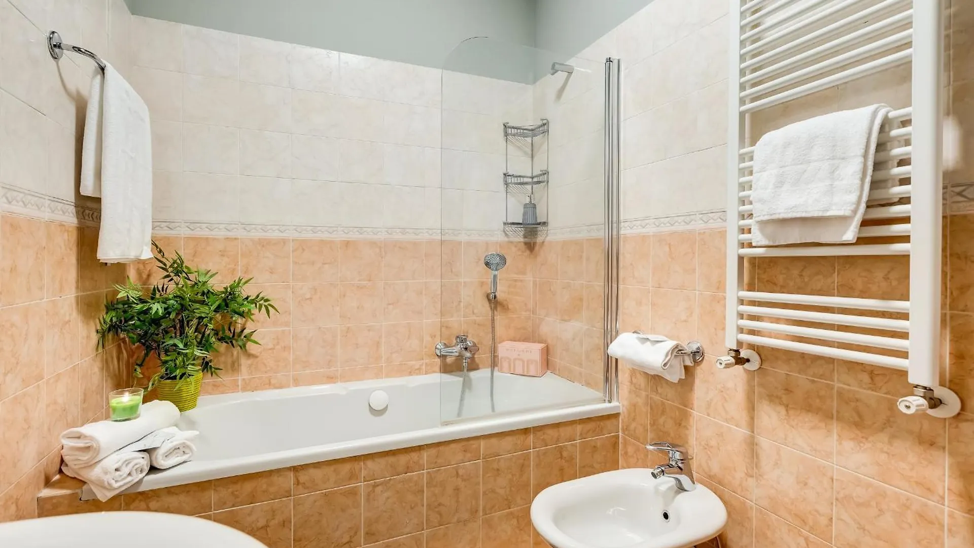 Ghetto Apartment Rome Italy