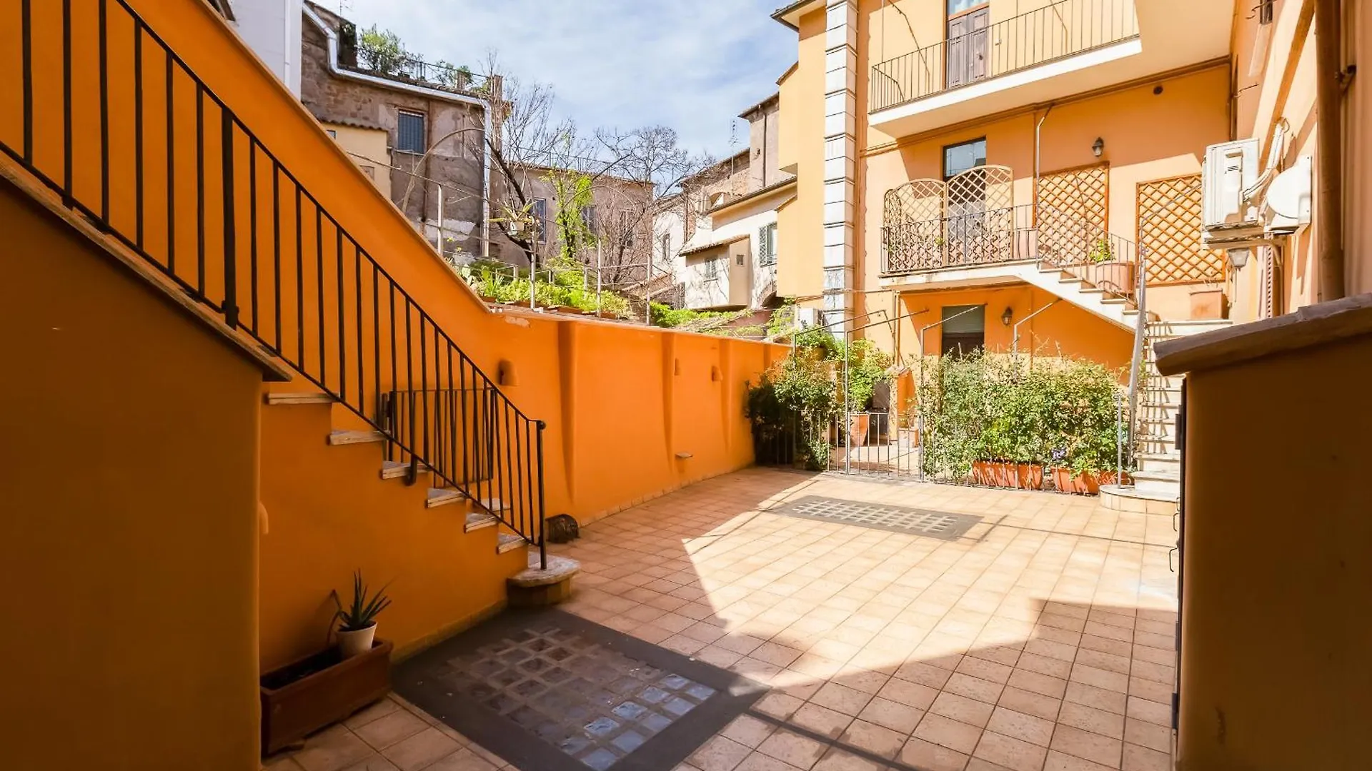 Ghetto Apartment Rome 0*,  Italy