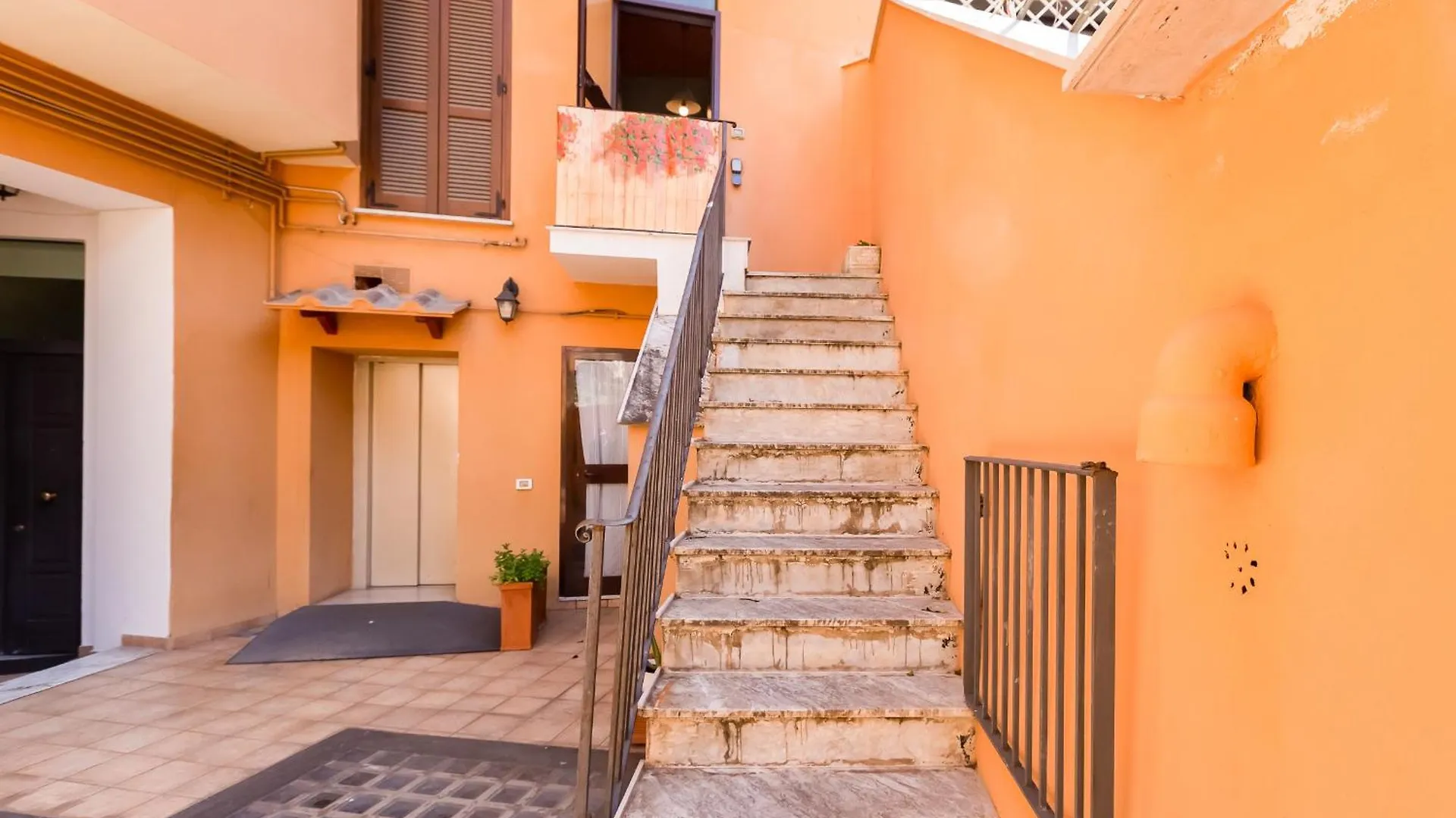 Ghetto Apartment Rome